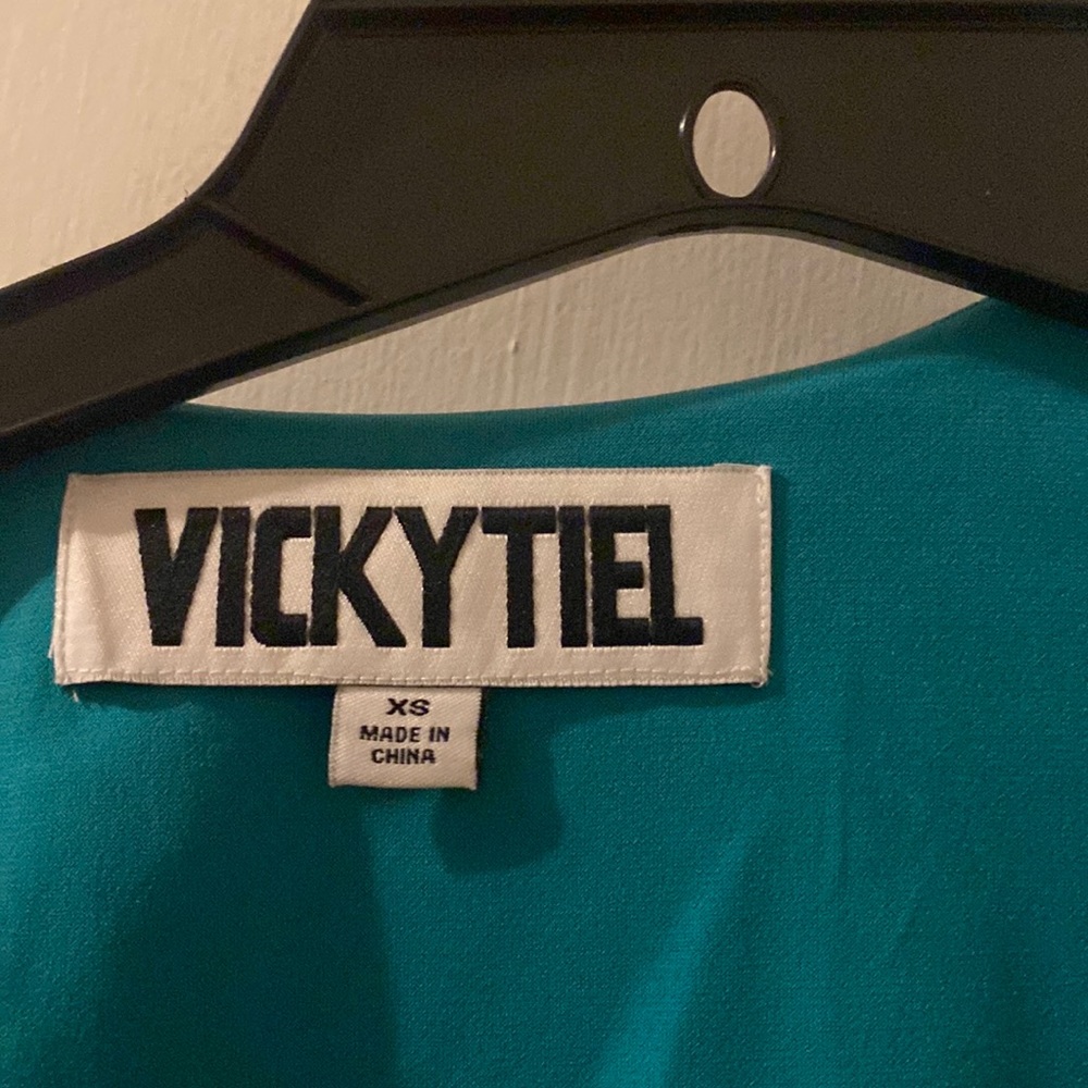 Vicky Tiel turquoise XS wrap dress